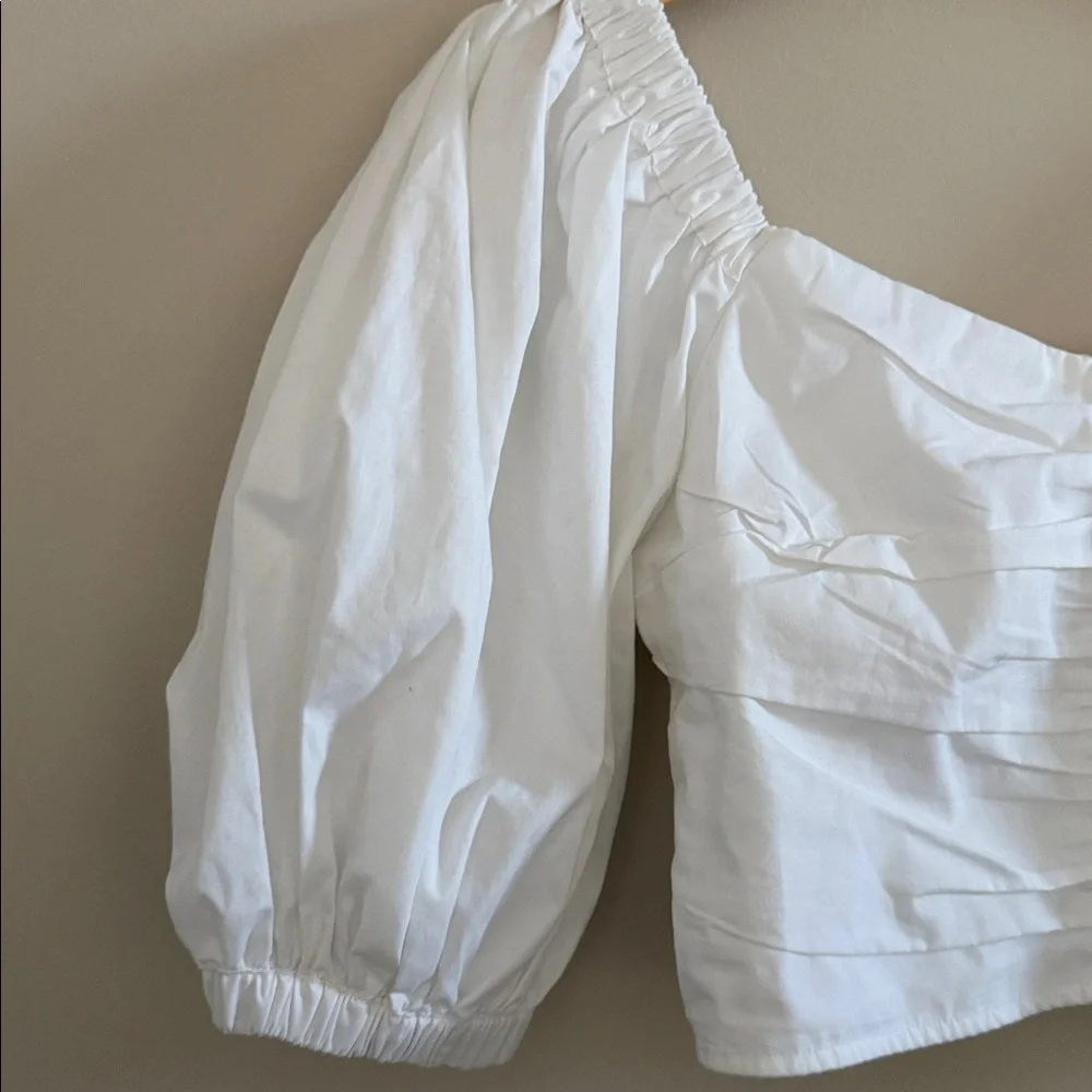 Abercrombie & Fitch White Ruched Puff Sleeve Blouse | S